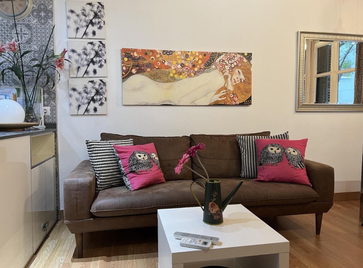 Blasco De Garay Apartment - Poble Sec Barcelona Ngoại thất bức ảnh